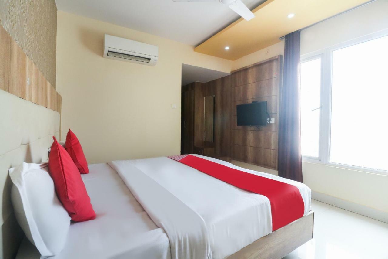 فاراناسي Oyo 48974 Hotel Shweta Residency المظهر الخارجي الصورة