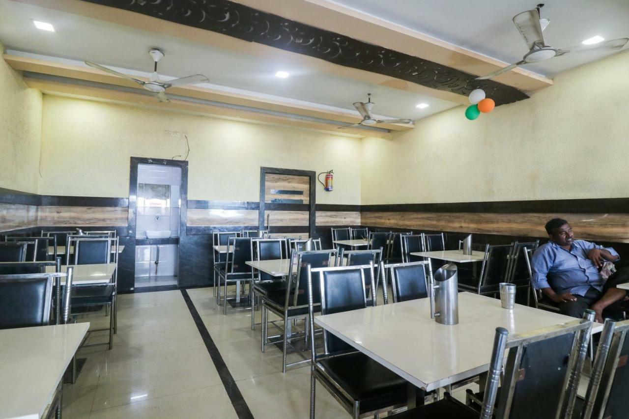 فاراناسي Oyo 48974 Hotel Shweta Residency المظهر الخارجي الصورة